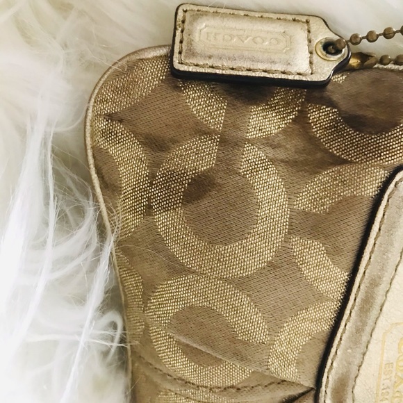 Coach metallic wallet/ wristlet - Picture 2 of 4